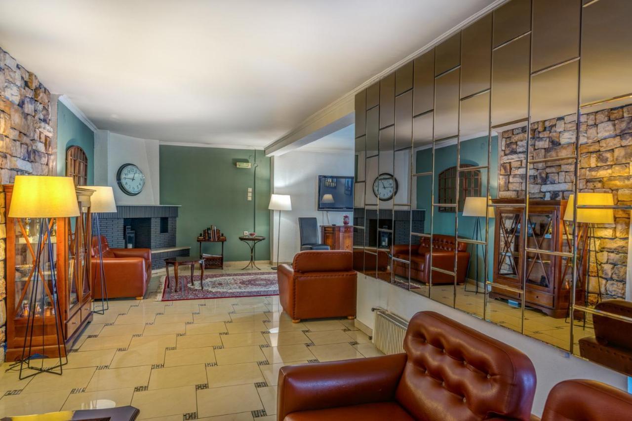 Alexios Hotel Яніна Екстер'єр фото