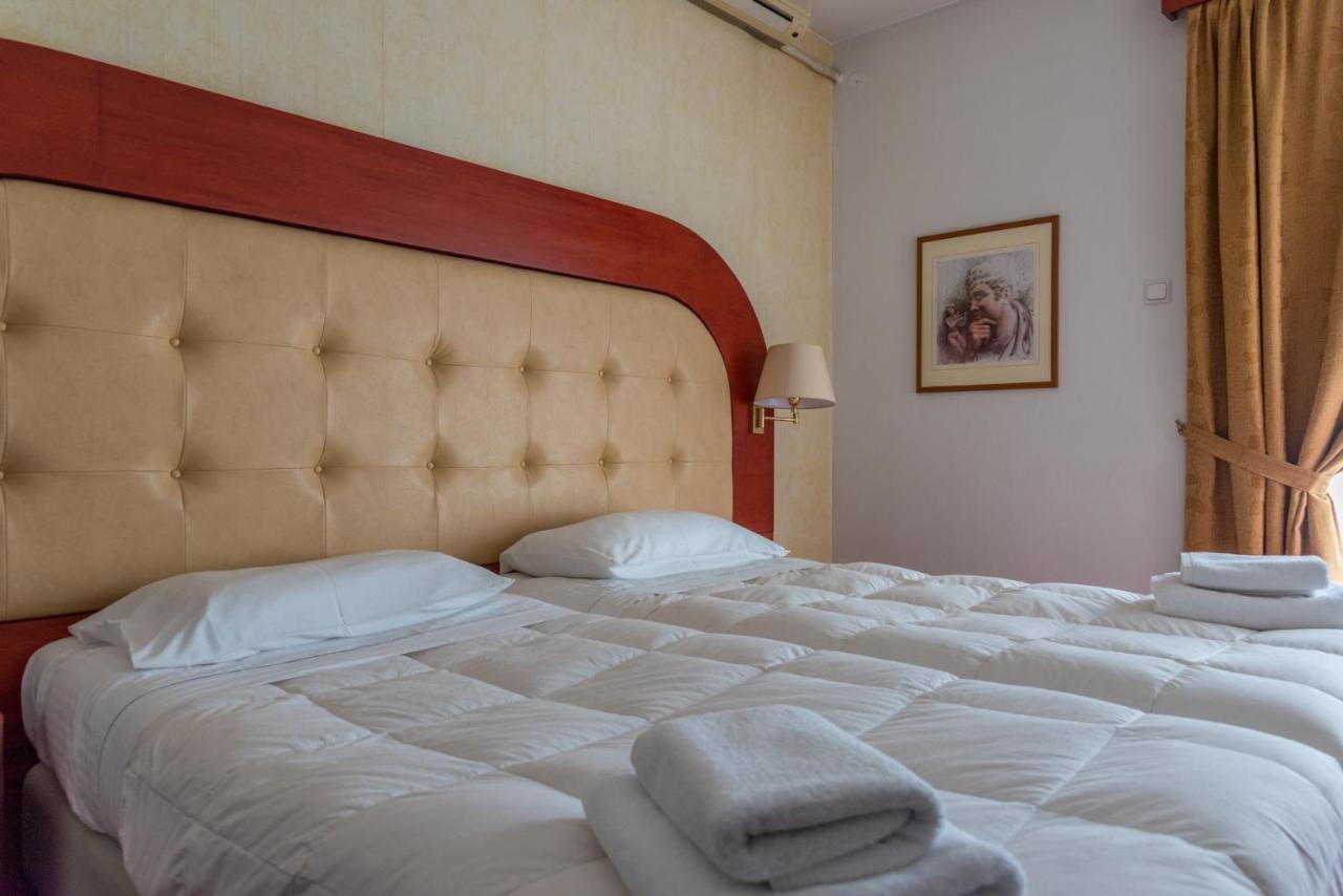 Alexios Hotel Яніна Екстер'єр фото