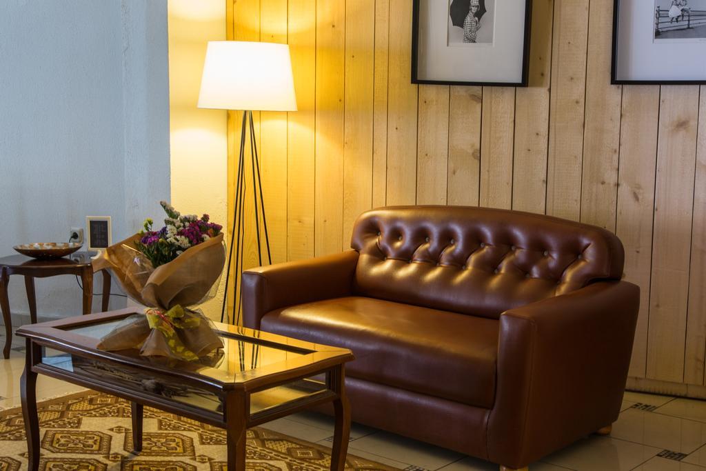 Alexios Hotel Яніна Екстер'єр фото